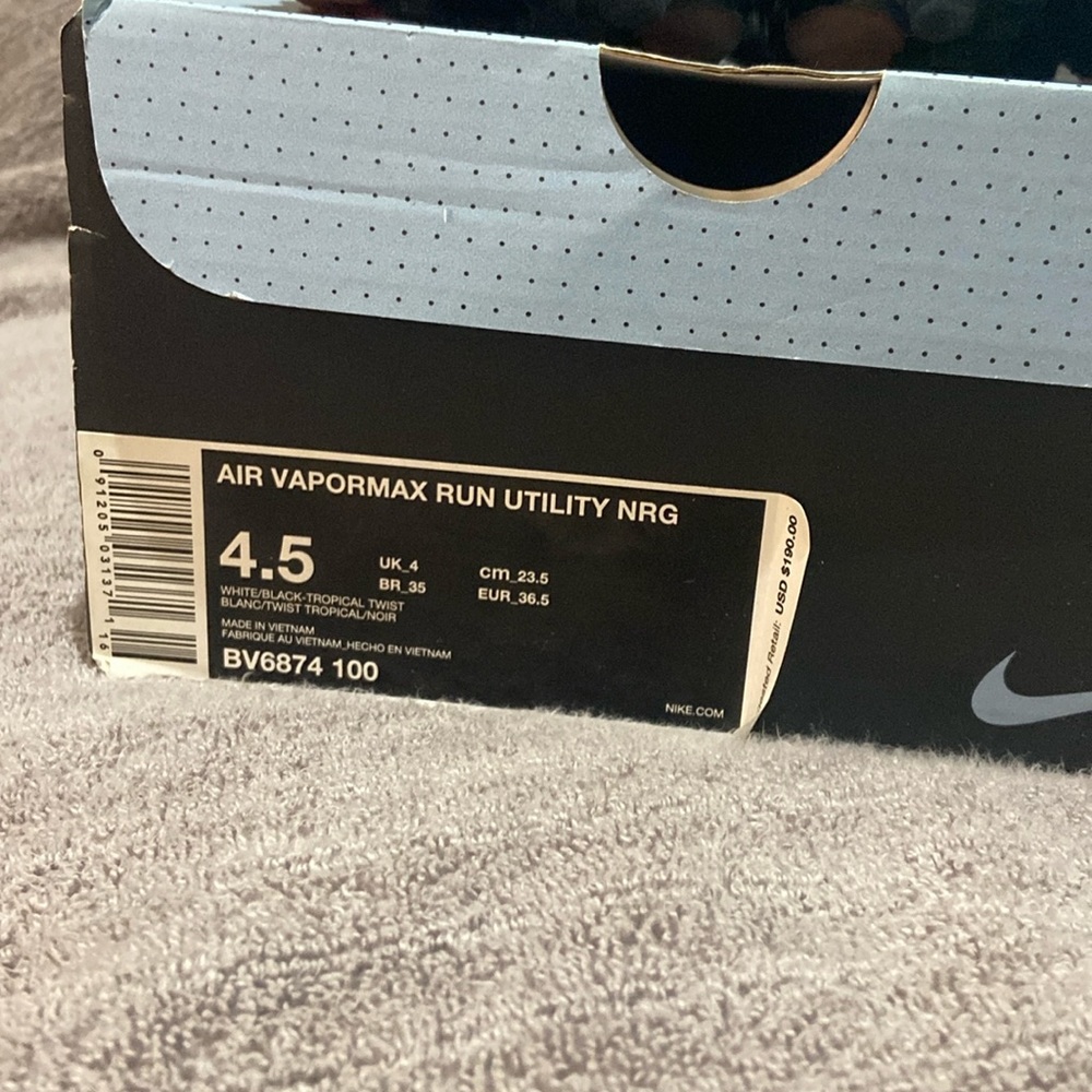 Nike shoe